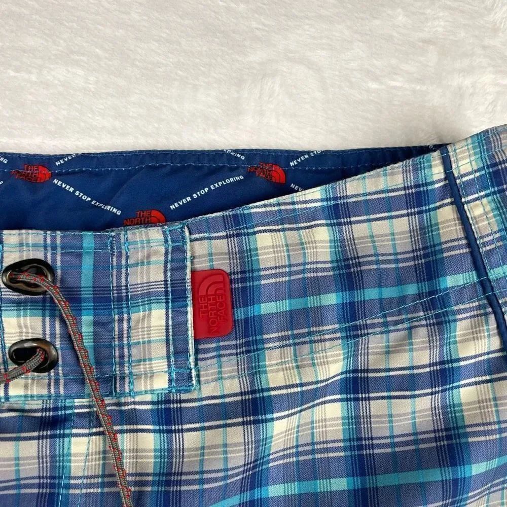 Mens North Face Board Short - Picture 3 of 5